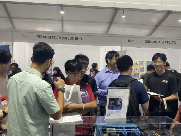 Career Fair 8